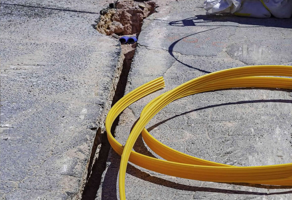 Laying Fibre Optic Cable